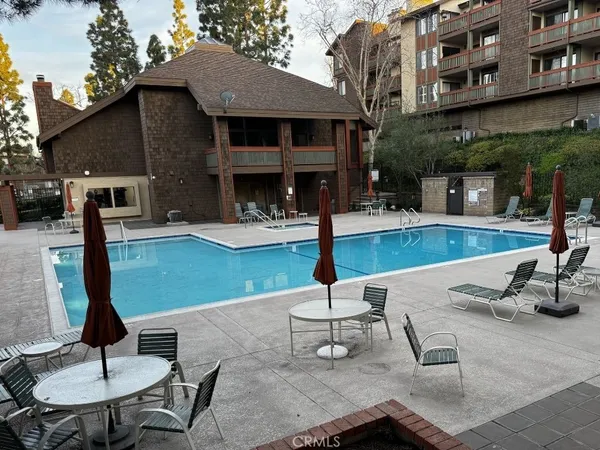 $429,800 | 2504 East Willow Street, Unit 107, Signal Hill, CA 90755