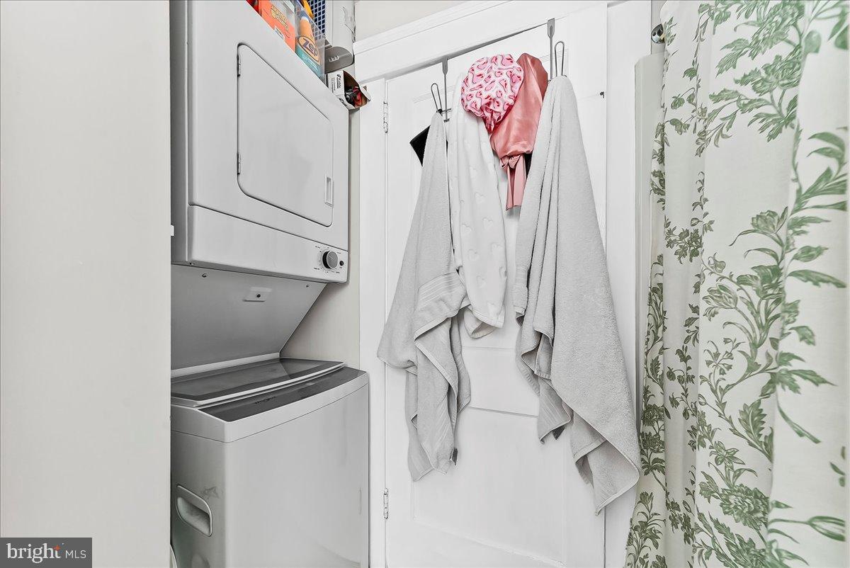 111 Gayley Street Media, PA 19063 - Photo 28 of 28 In-unit laundry (second floor bathroom).