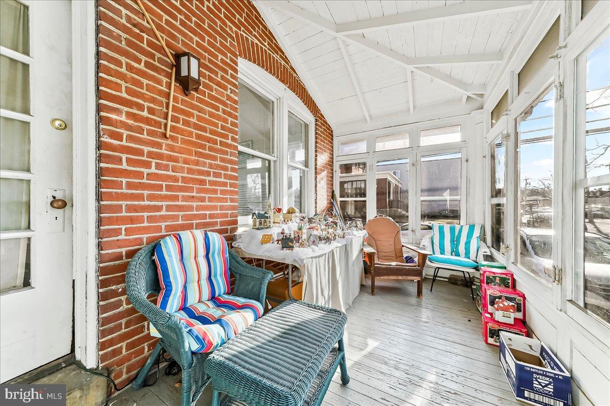 111 Gayley Street Media, PA 19063 - Photo 5 of 28 Front Porch