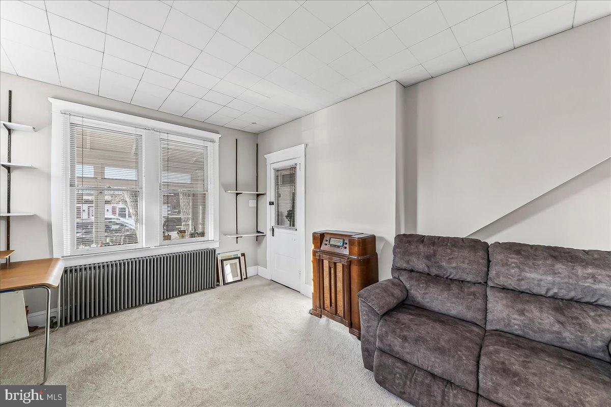 111 Gayley Street Media, PA 19063 - Photo 8 of 28 First floor livingroom.