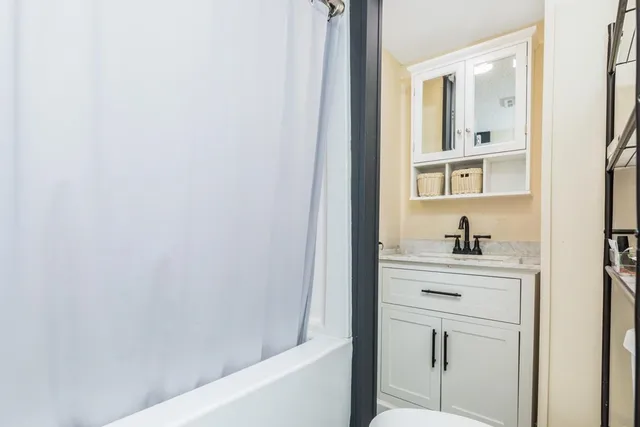 $129,900 | 68 Moose Lane, Rochester, NH 03867