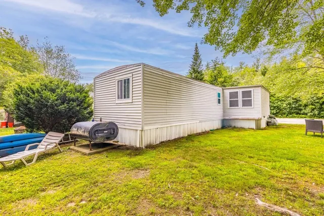 $129,900 | 68 Moose Lane, Rochester, NH 03867