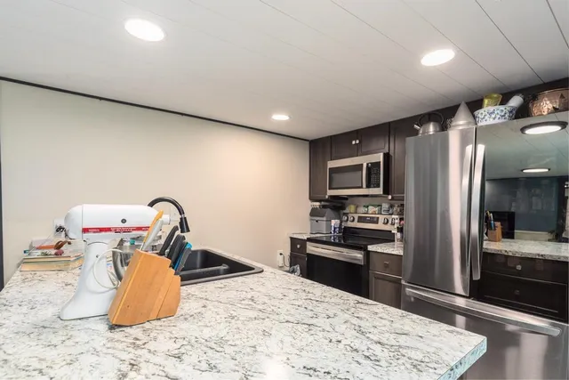 $129,900 | 68 Moose Lane, Rochester, NH 03867