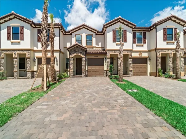 $3,600 | 13056 Anthorne Lane, Unit 113, Boynton Beach, FL 33436