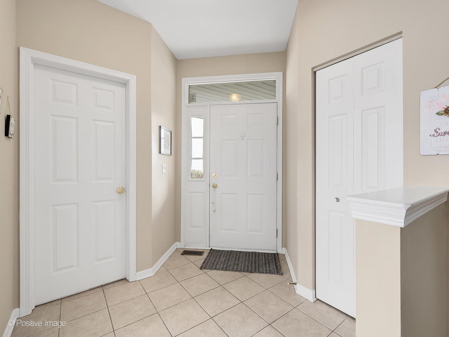 16429 Newcastle Way Lockport, IL 60441 - Photo 4 of 27