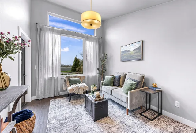 $265,000 | 1882 Front Street, Unit 404, Lynden, WA 98264