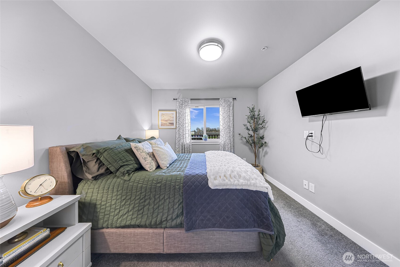 1882 Front Street, Unit 404 Lynden, WA 98264 - Photo 26 of 33