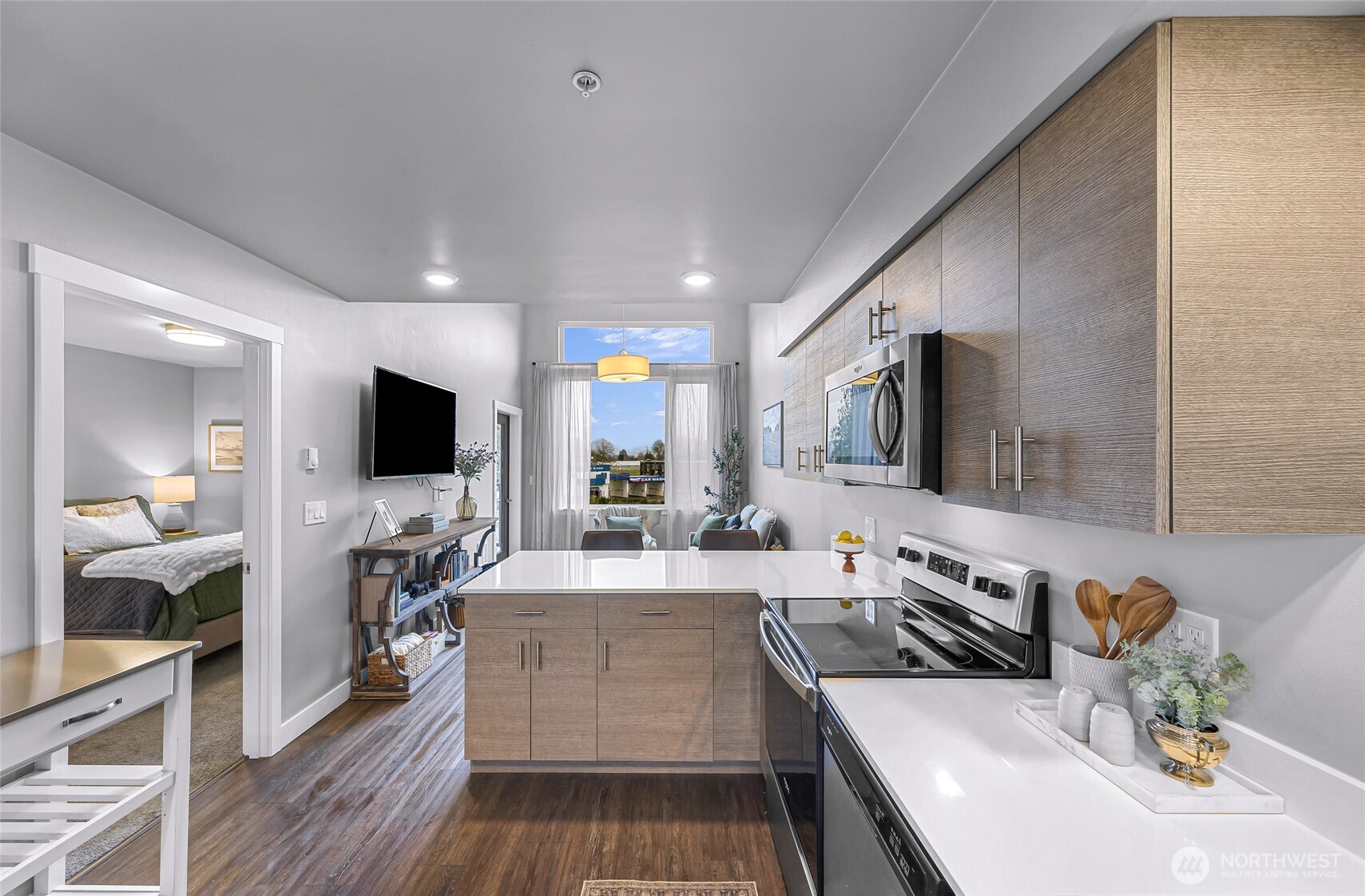 1882 Front Street, Unit 404 Lynden, WA 98264 - Photo 8 of 33