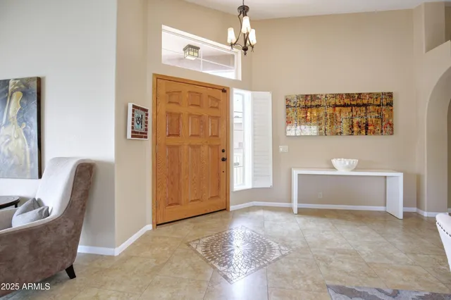 a view of livingroom with furniture