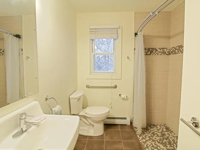 $619,000 | 248 Laurel Hill Drive, South Burlington, VT 05403