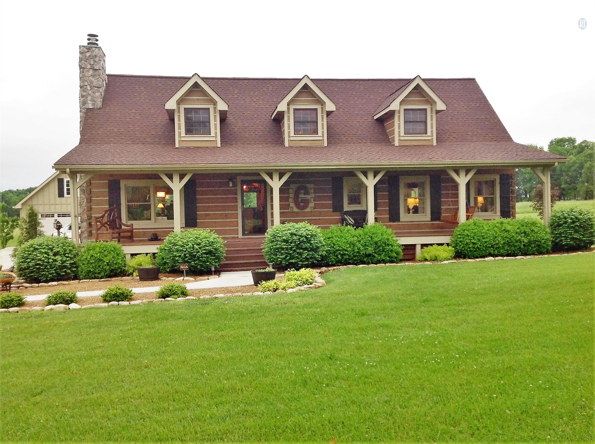 1099 Pinhook Road Lebanon, TN 37090 - Photo 1 of 26 a front view of a house with a yard