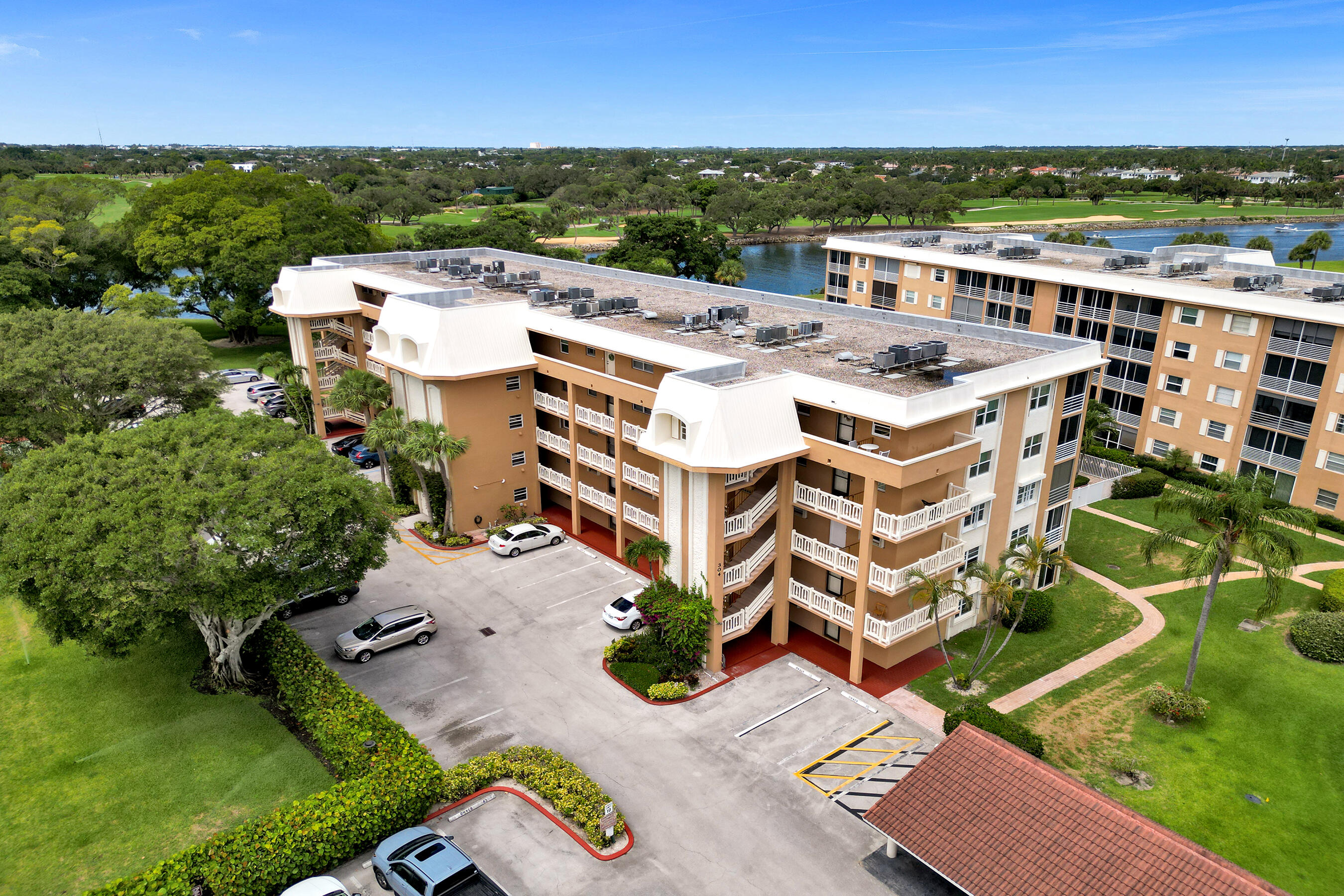 304 Golfview Road, Unit 304 North Palm Beach, FL 33408 - Photo 39 of 39 304Golfview304-Aerial 5