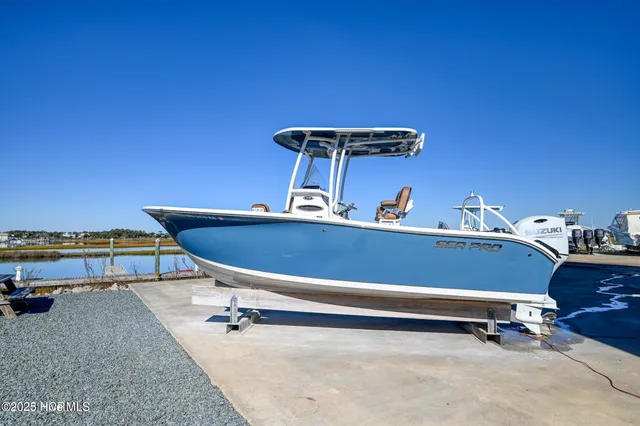 $92,350 | 111 North New River Drive, Surf City, NC 28445