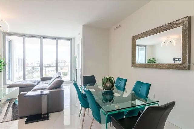 $6,500 | 111 South Pineapple Avenue, Unit 1002, Sarasota, FL 34236