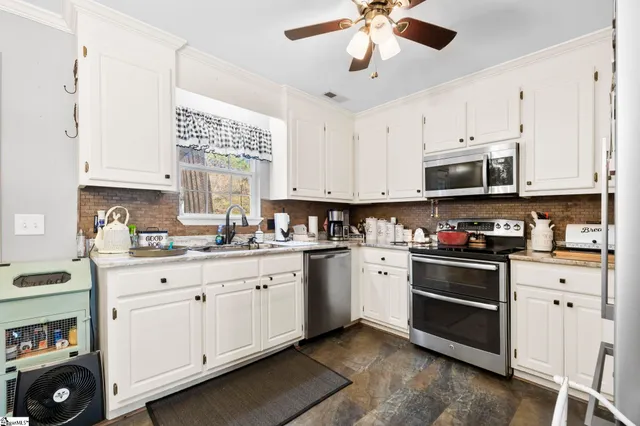 $245,000 | 102 Merganser Court, Liberty, SC 29657