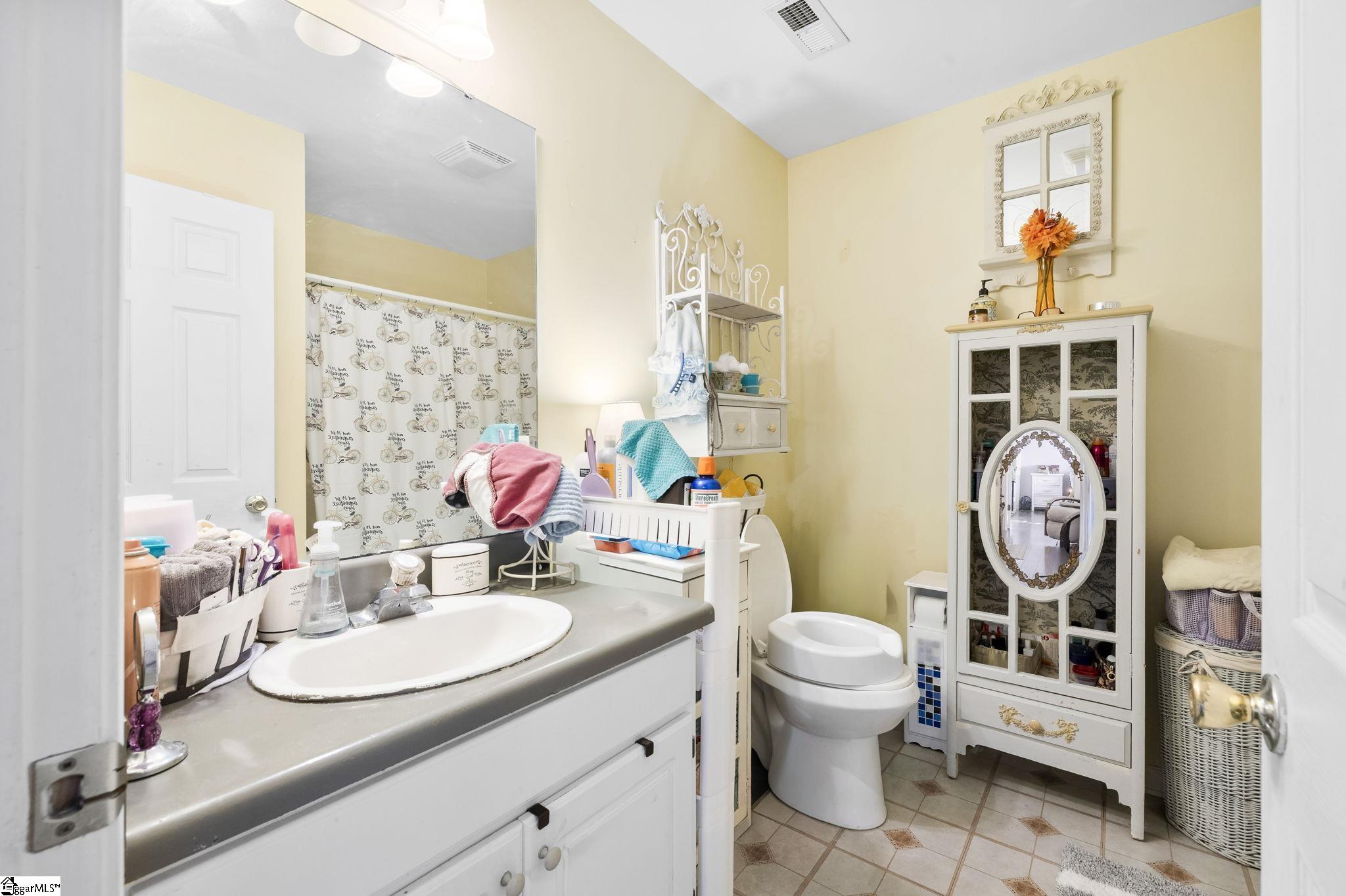 102 Merganser Court Liberty, SC 29657 - Photo 9 of 12