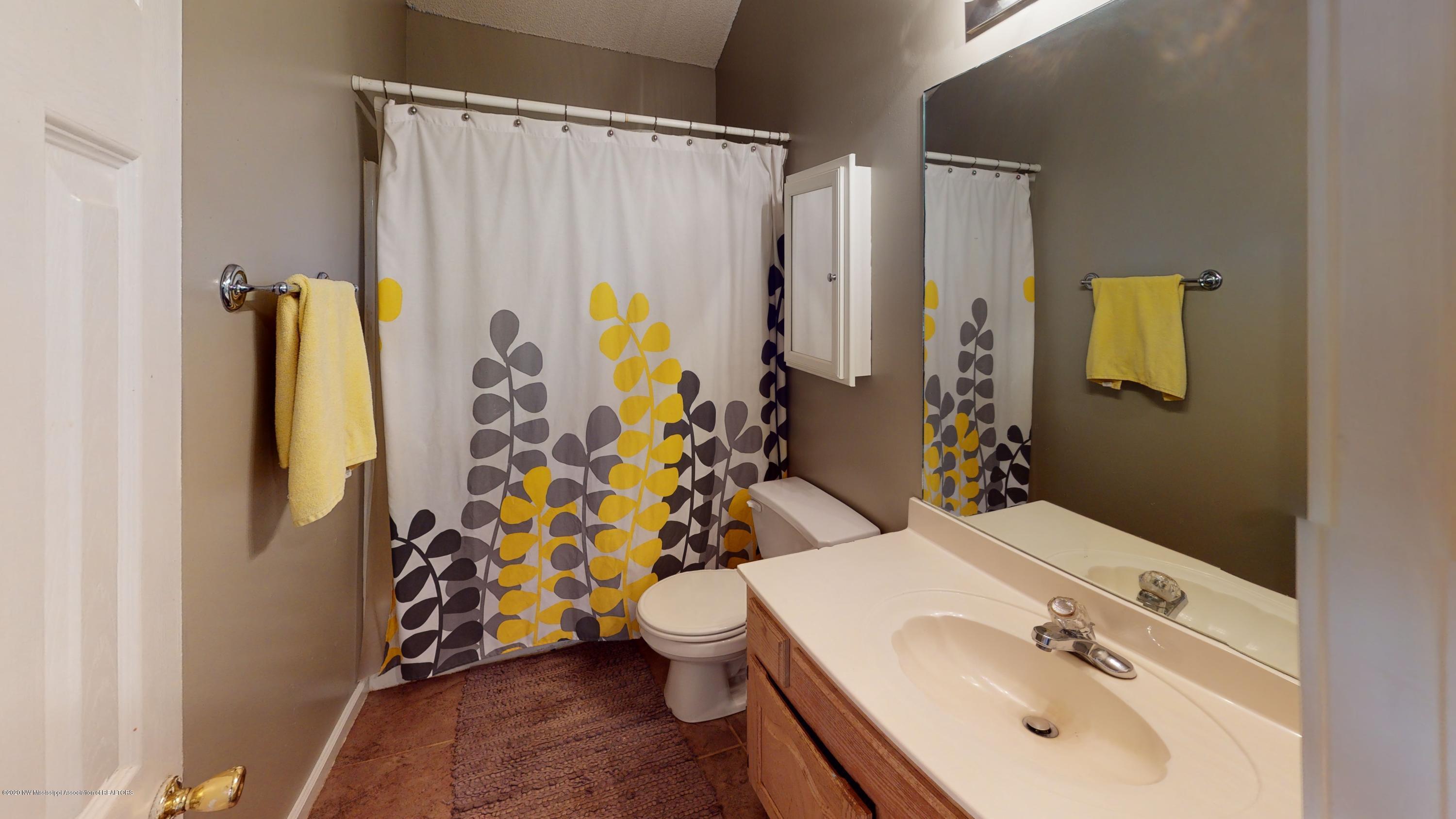 14305 French Road Byhalia, MS 38611 - Photo 31 of 35 14305-French-Rd-Bathroom