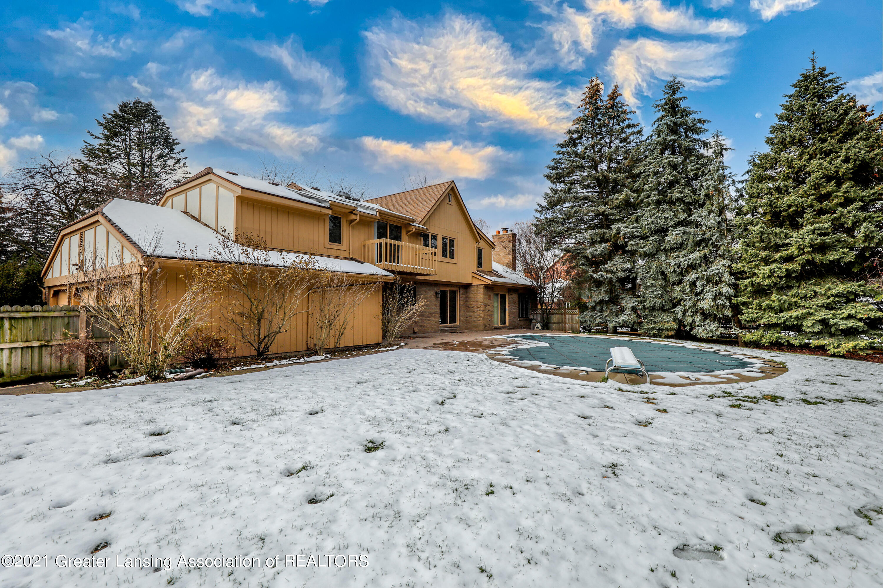 1494 Dennison Road East Lansing, MI 48823 - Photo 36 of 40 Alt Rear View