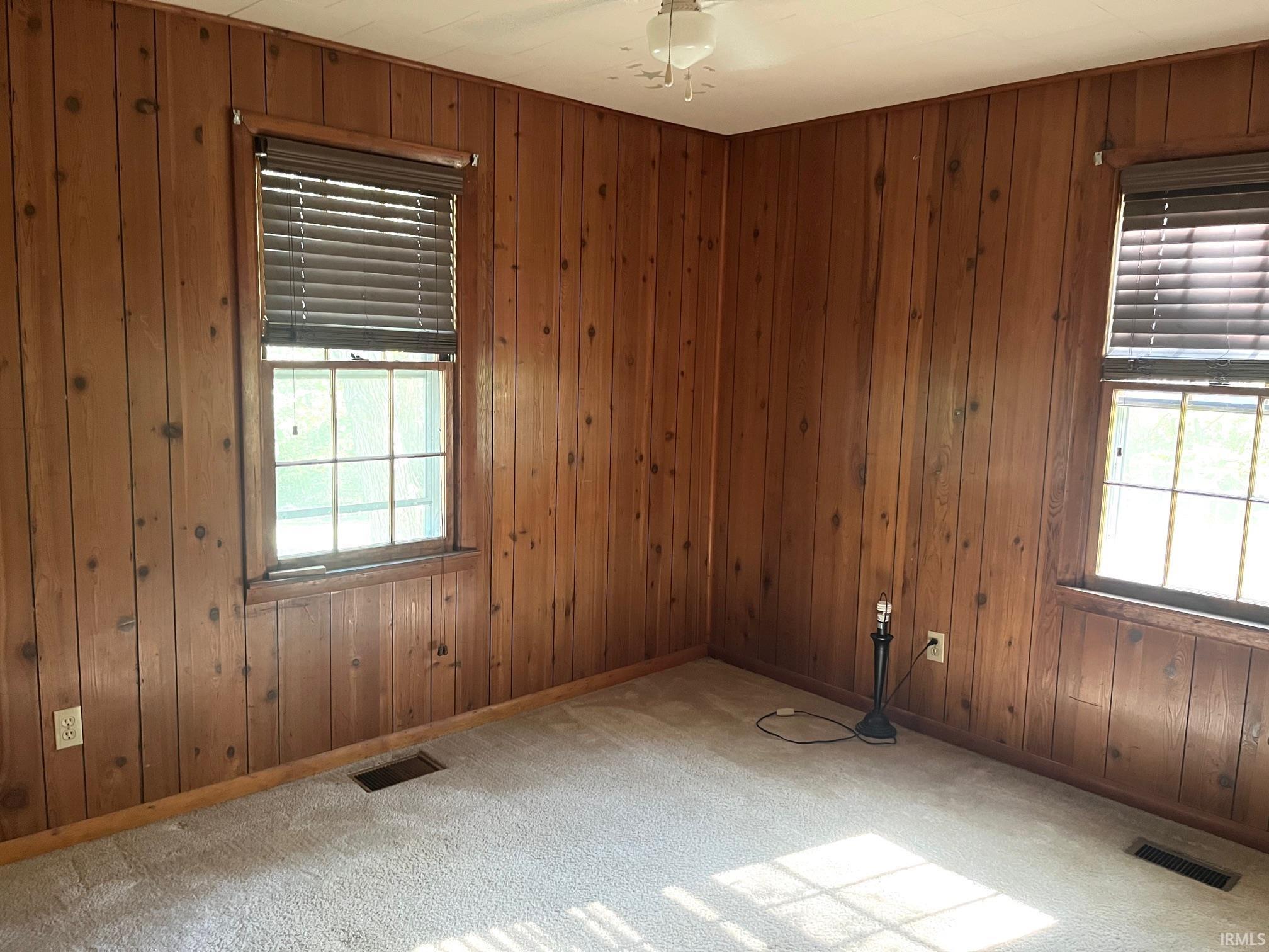 400 North Center Road Boonville, IN 47601 - Photo 22 of 36