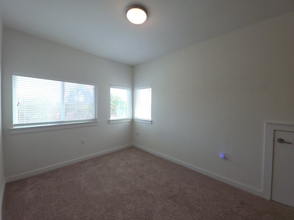 6800 Manchaca Road, Unit 4 Austin, TX 78745 - Photo 13 of 22 Gallery Image 13