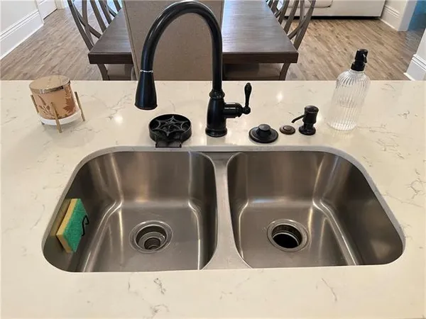 $309,000 | 2917 Volpe Drive, Chalmette, LA 70043