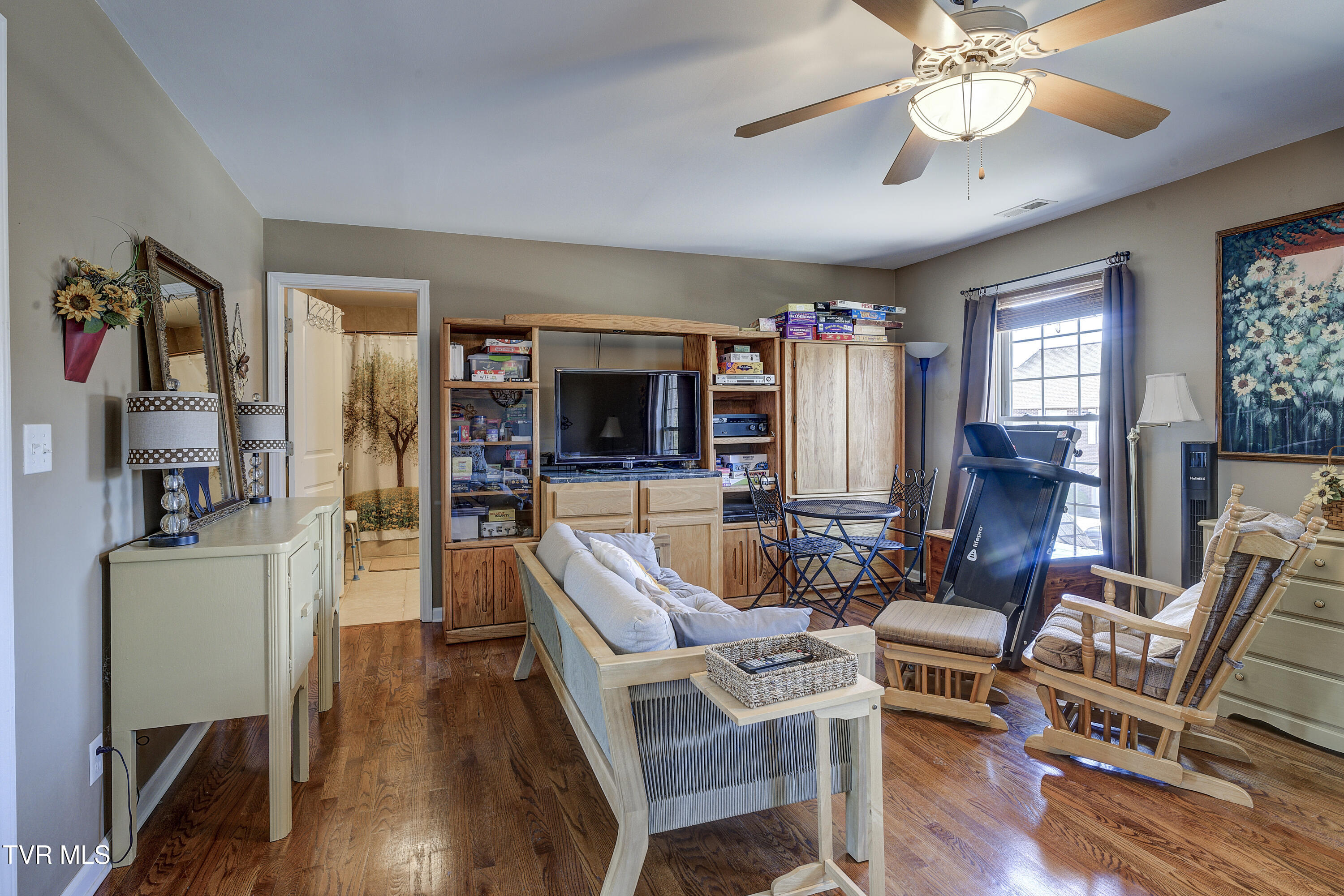 404 East Mountain View Road, Unit 104 Johnson City, TN 37601 - Photo 35 of 46 MtnView104-35
