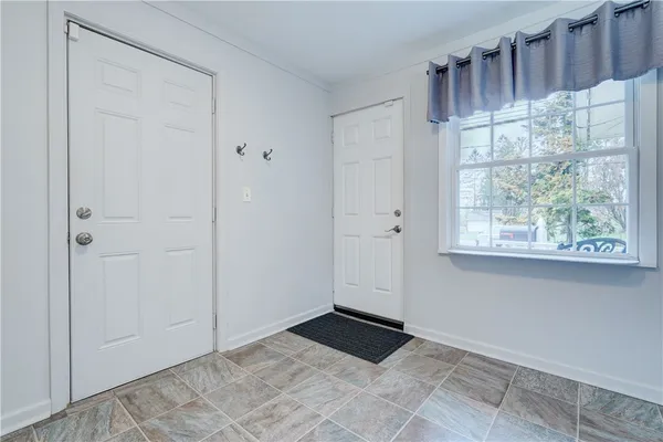 $289,900 | 107 East Street, Mendon, NY 14472