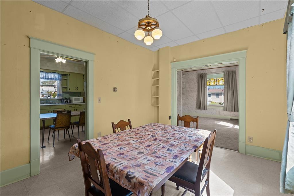 626 Sterner Street Confluence, PA 15424 - Photo 19 of 49 a dining room with a table and chairs