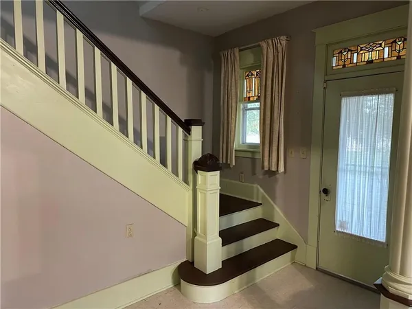 a view of entryway