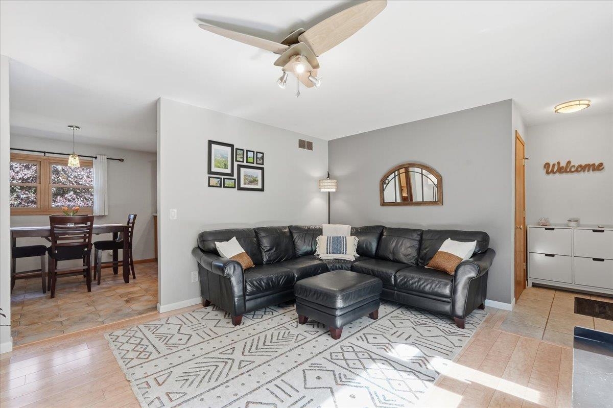 118 Violet Circle Madison, WI 53714 - Photo 11 of 56