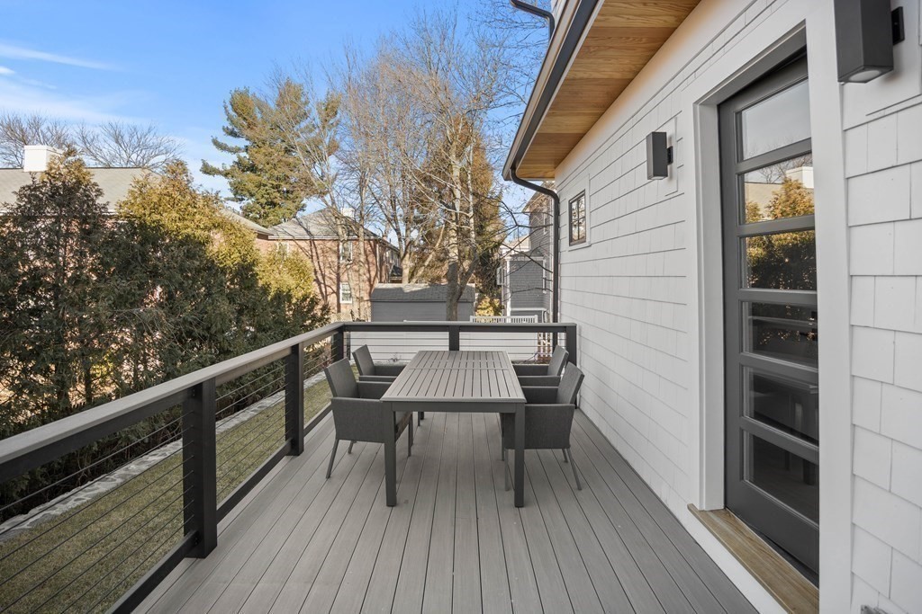 33 Glenland Road, Unit 2 Brookline, MA 02467 - Photo 38 of 40 Gallery Image 38