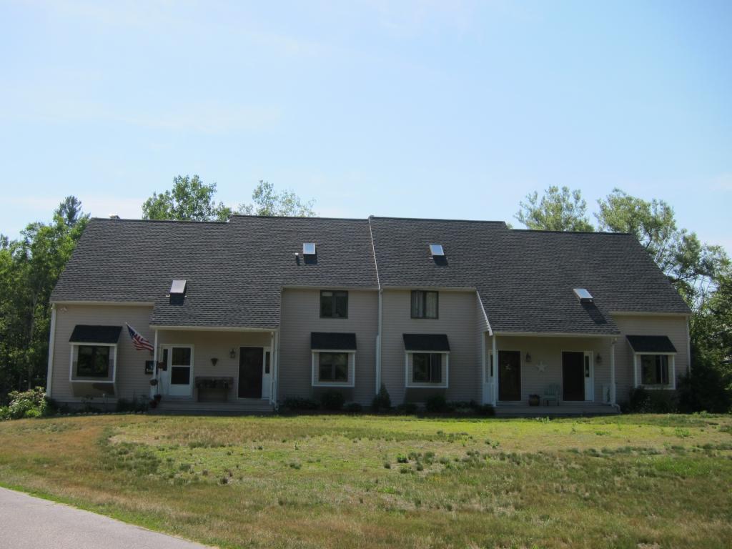 1102 B Montalona Road, Unit B Dunbarton, NH 03046 - Photo 3 of 28