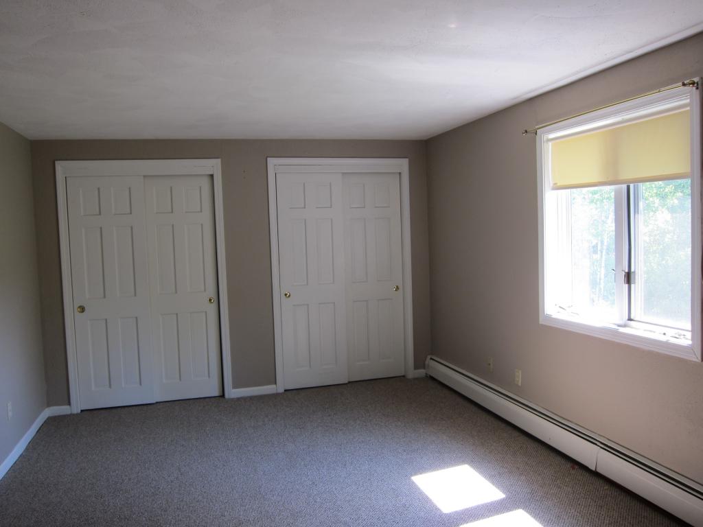 1102 B Montalona Road, Unit B Dunbarton, NH 03046 - Photo 22 of 28