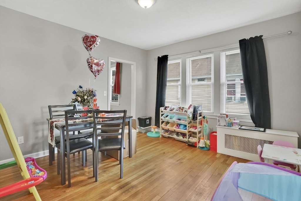 35-37 Narragansett Street Springfield, MA 01107 - Photo 25 of 41