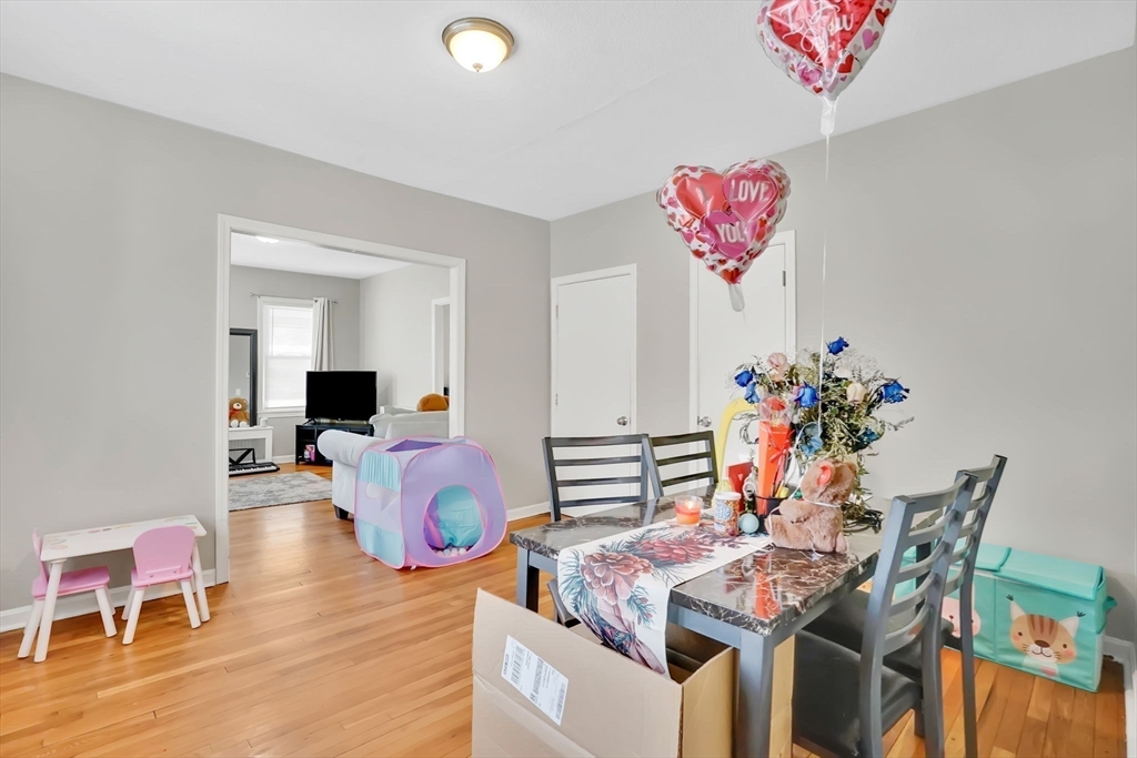 35-37 Narragansett Street Springfield, MA 01107 - Photo 26 of 41