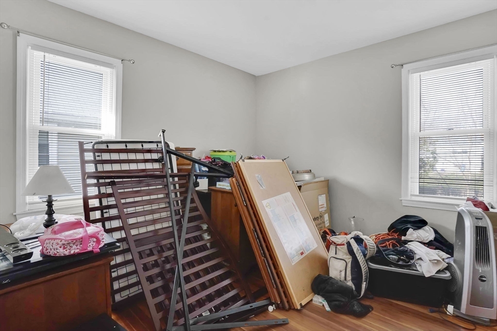 35-37 Narragansett Street Springfield, MA 01107 - Photo 32 of 41