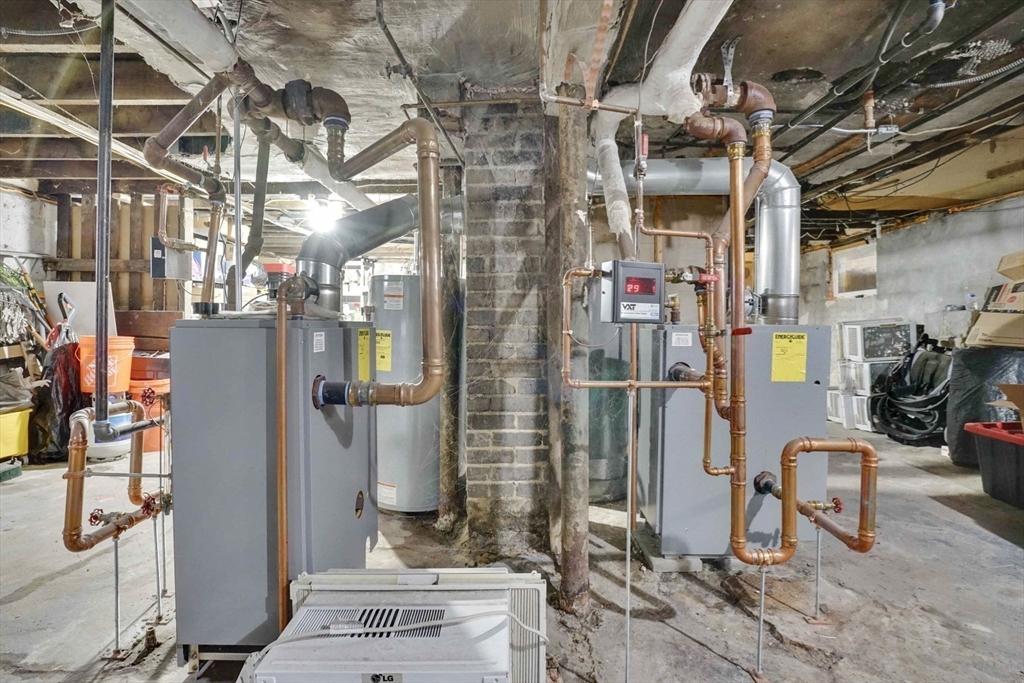 35-37 Narragansett Street Springfield, MA 01107 - Photo 35 of 41