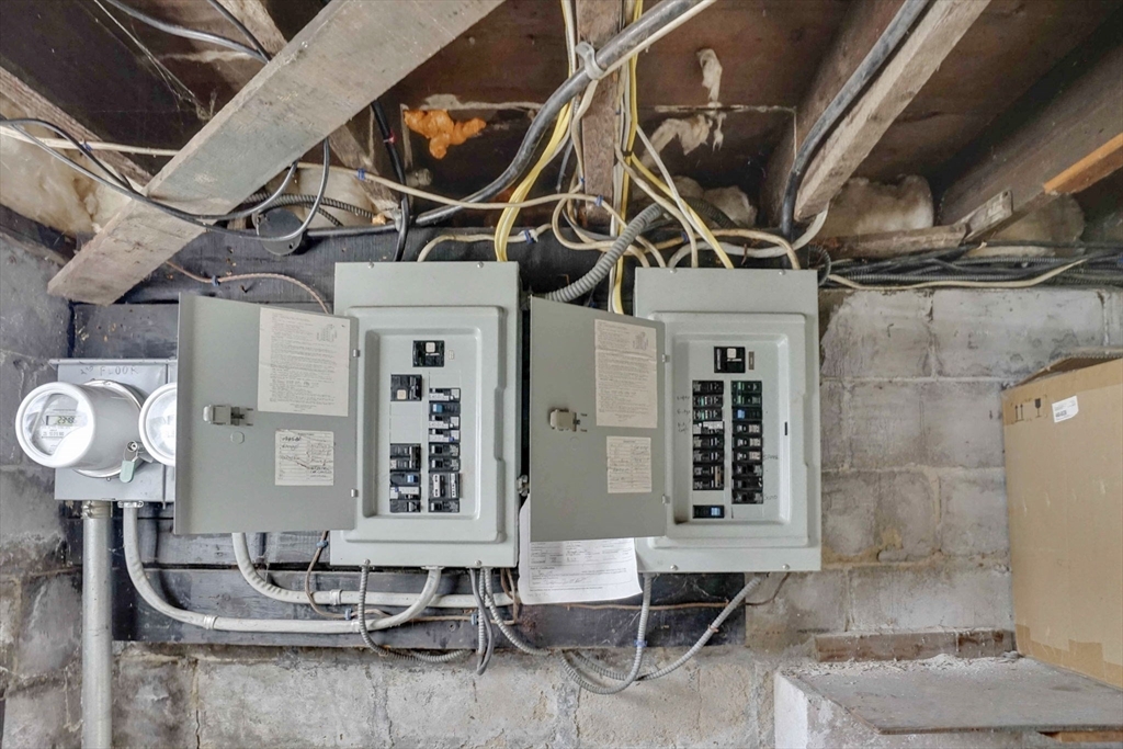 35-37 Narragansett Street Springfield, MA 01107 - Photo 36 of 41