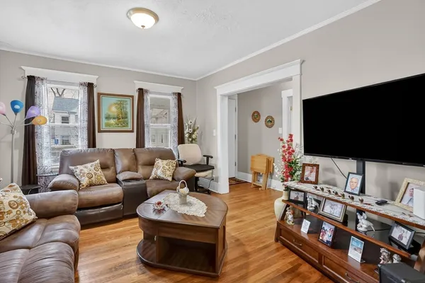 $395,000 | 35-37 Narragansett Street, Springfield, MA 01107