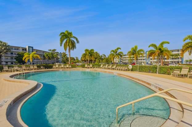 245 Dorset F Boca Raton, FL 33434 - Photo 19 of 21 genMid.RX-10850587_10_0
