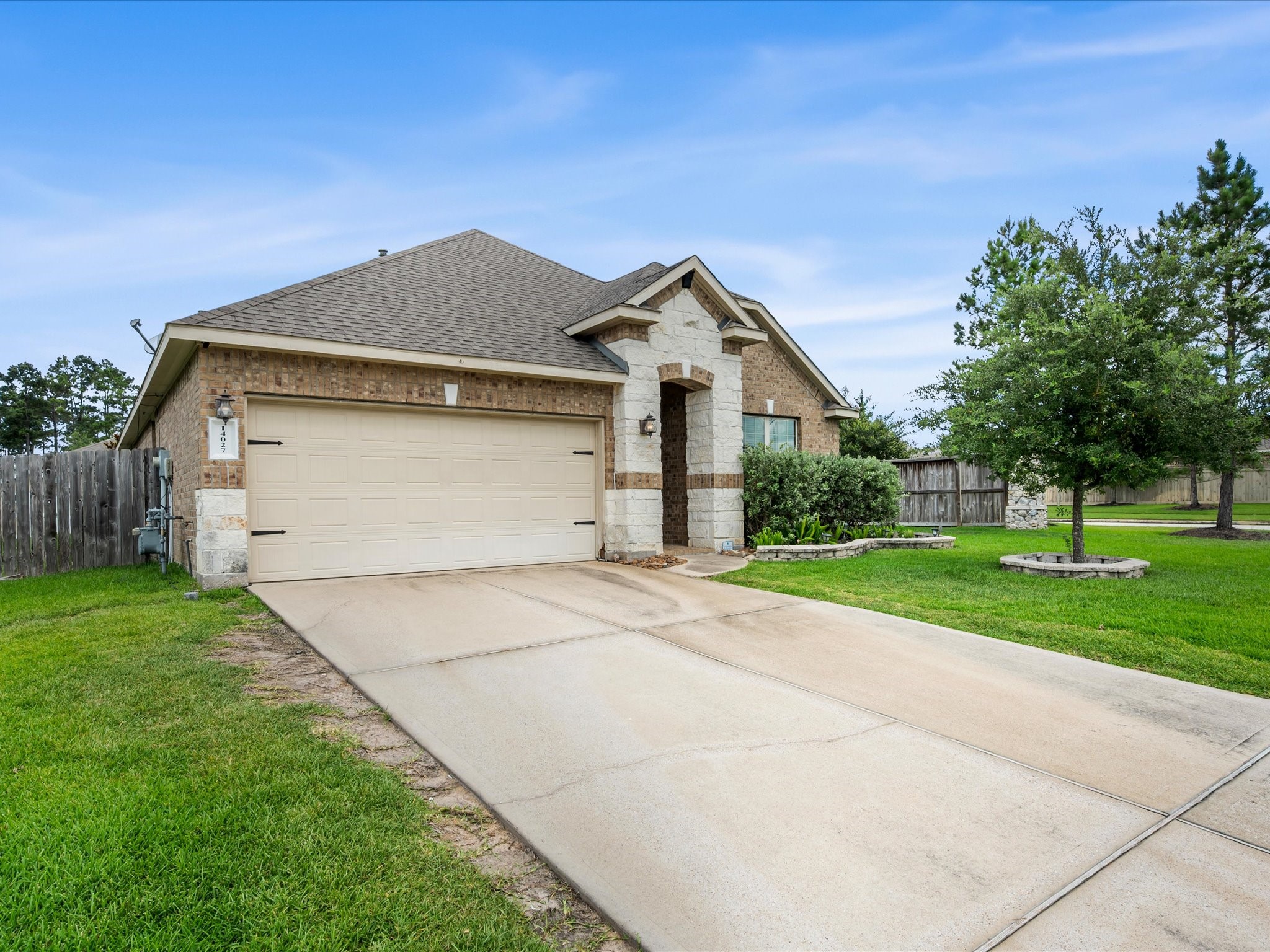14027 Routt Forest Trail Conroe, TX 77384 - Photo 3 of 40