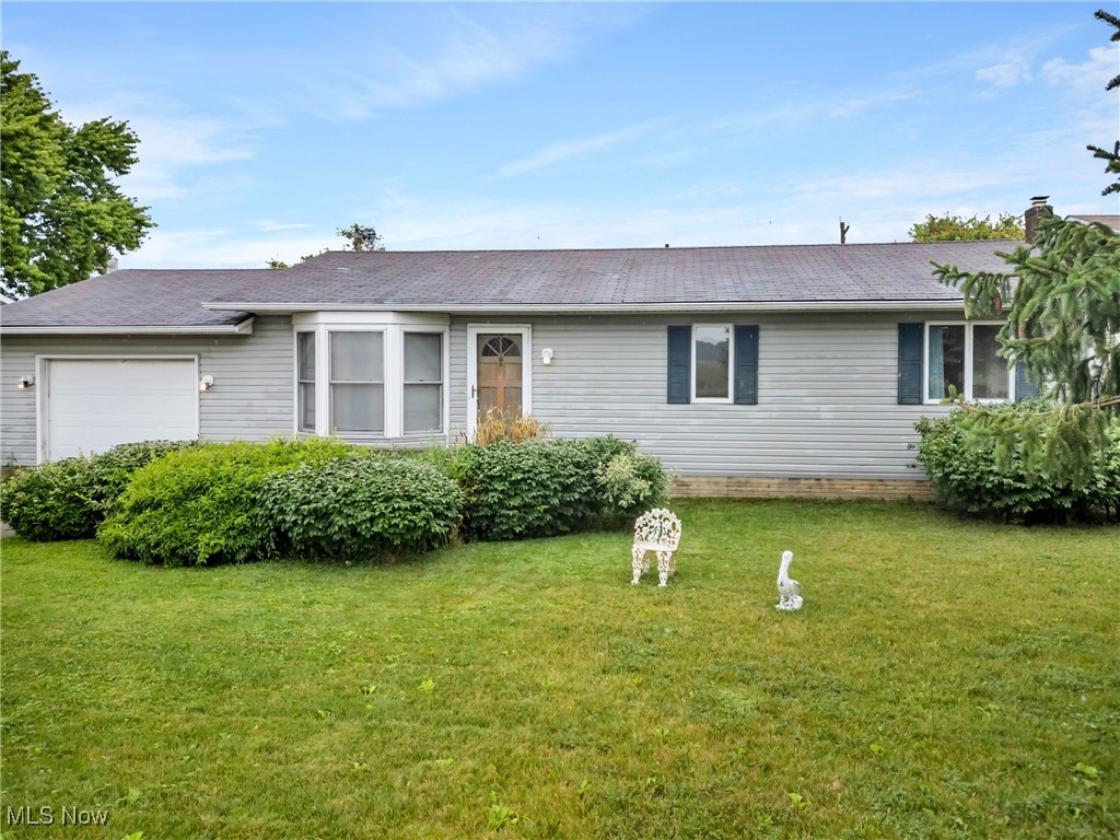 196 Jones Road Wellington, OH 44090 - Photo 2 of 33 Gallery Image 2
