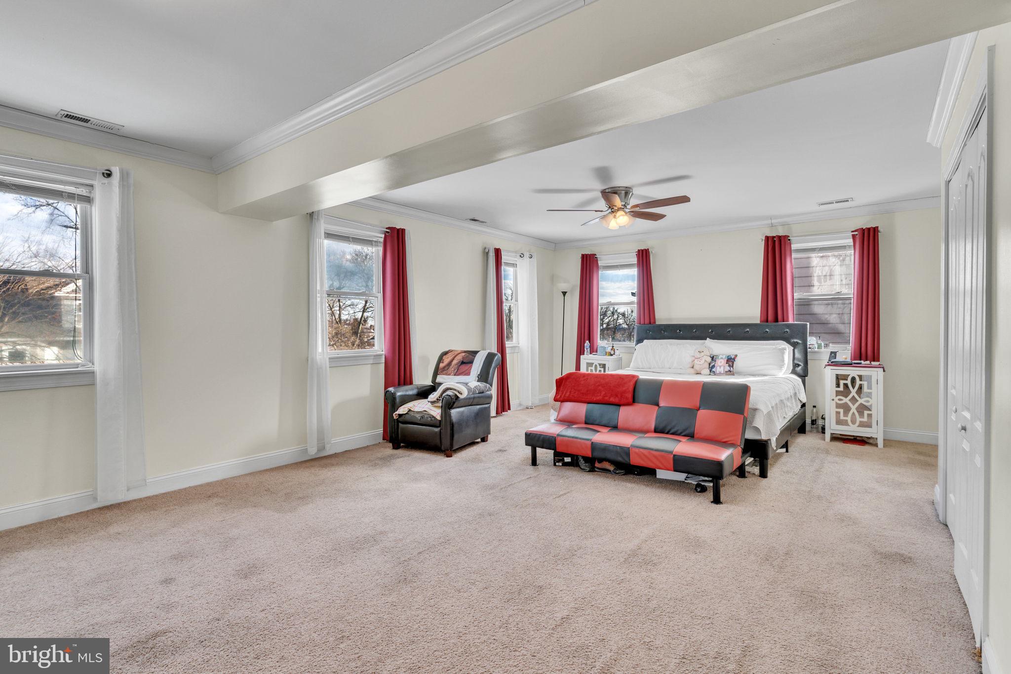 2902 Allendale Road Baltimore, MD 21216 - Photo 21 of 34 Owner Suite