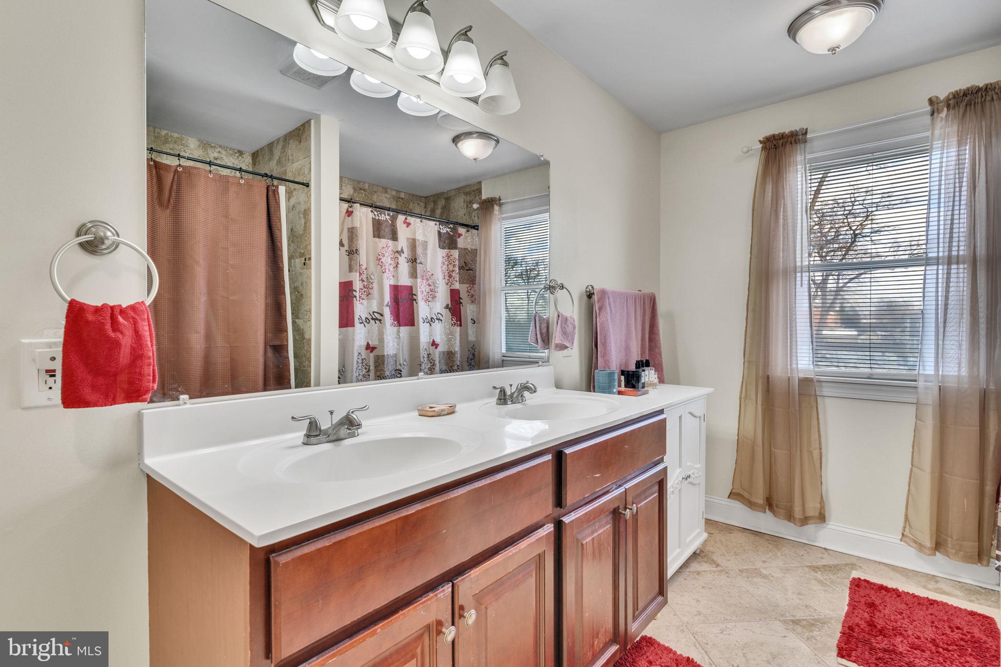 2902 Allendale Road Baltimore, MD 21216 - Photo 23 of 34 Owner Suite Bathroom