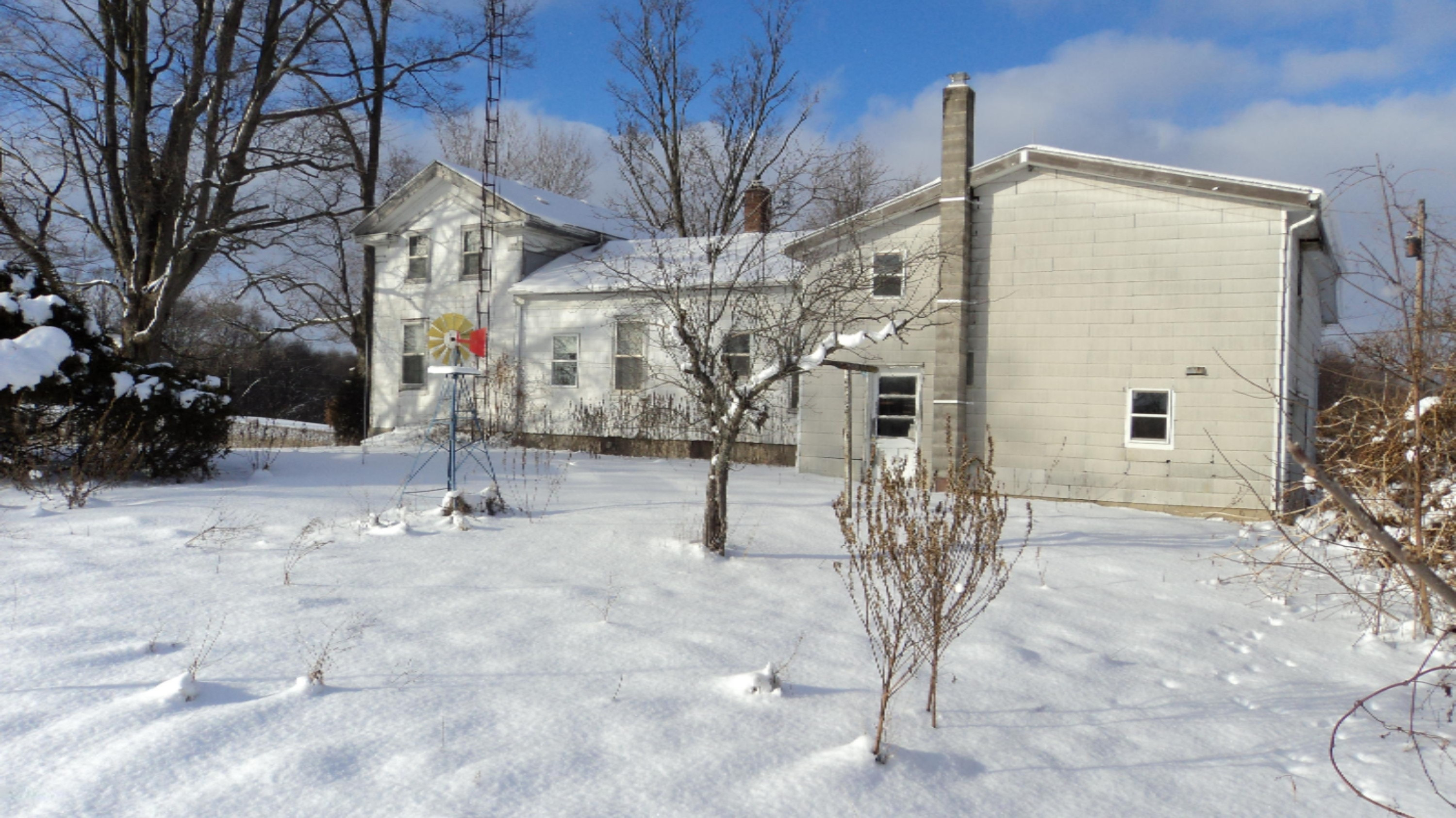 8236 Chapel Road Niles, MI 49120 - Photo 7 of 9 DSC03588