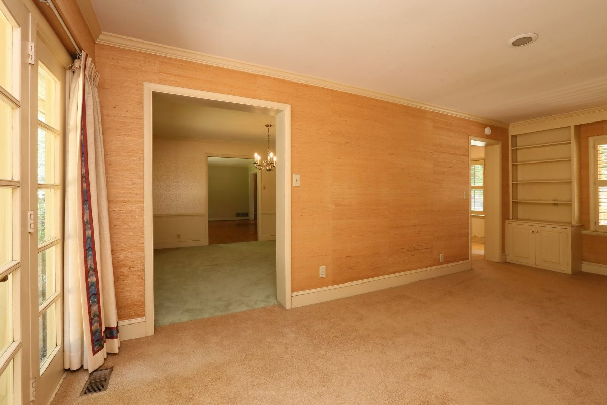 1913 Highland Place Raleigh, NC 27607 - Photo 10 of 25 Photo 10