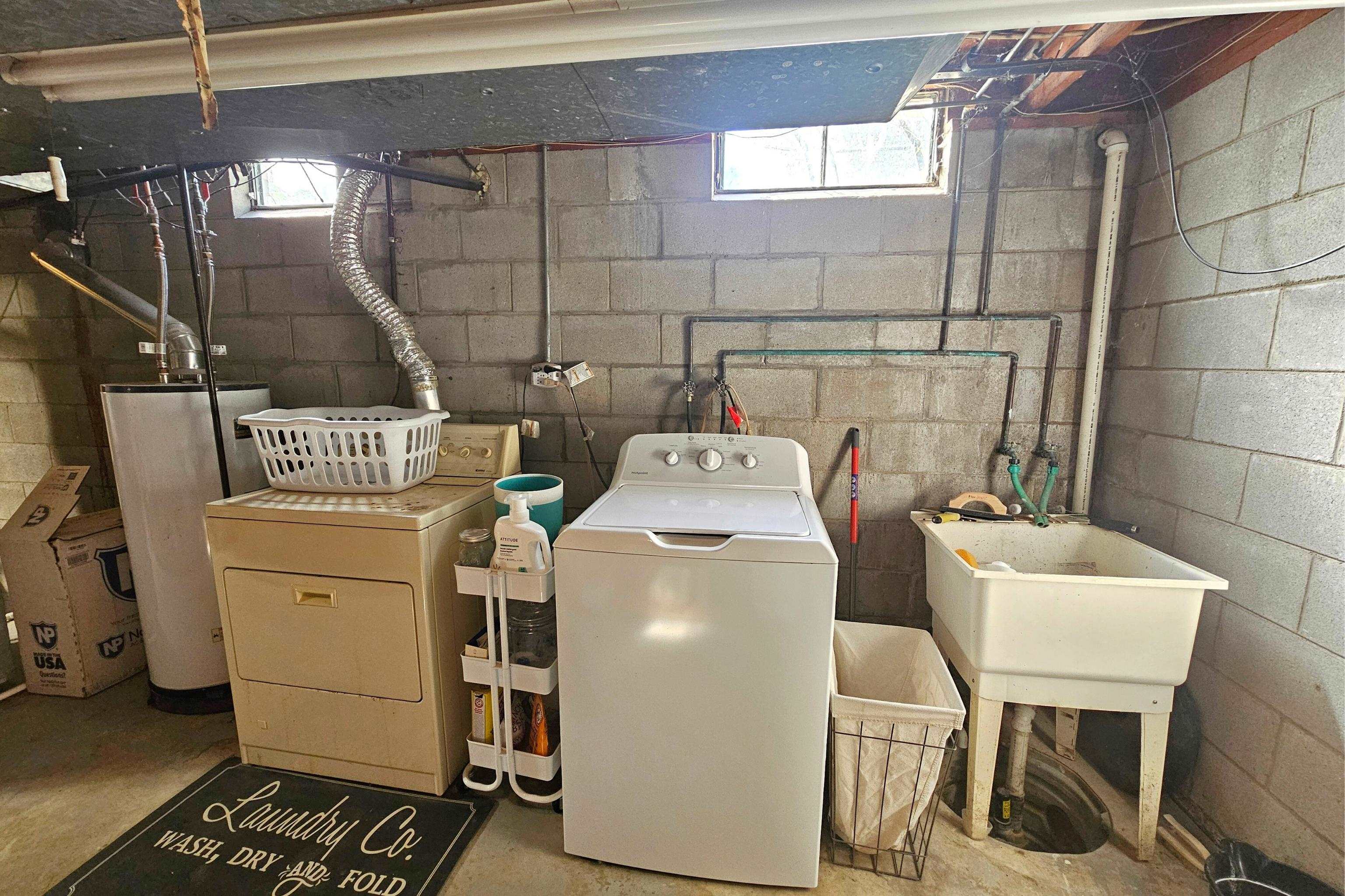 5865 Shattuck Road Saginaw, MI 48603 - Photo 40 of 49 50157412-57c74414-b02a-49b6-9383-5cb16685cf0c.JPG