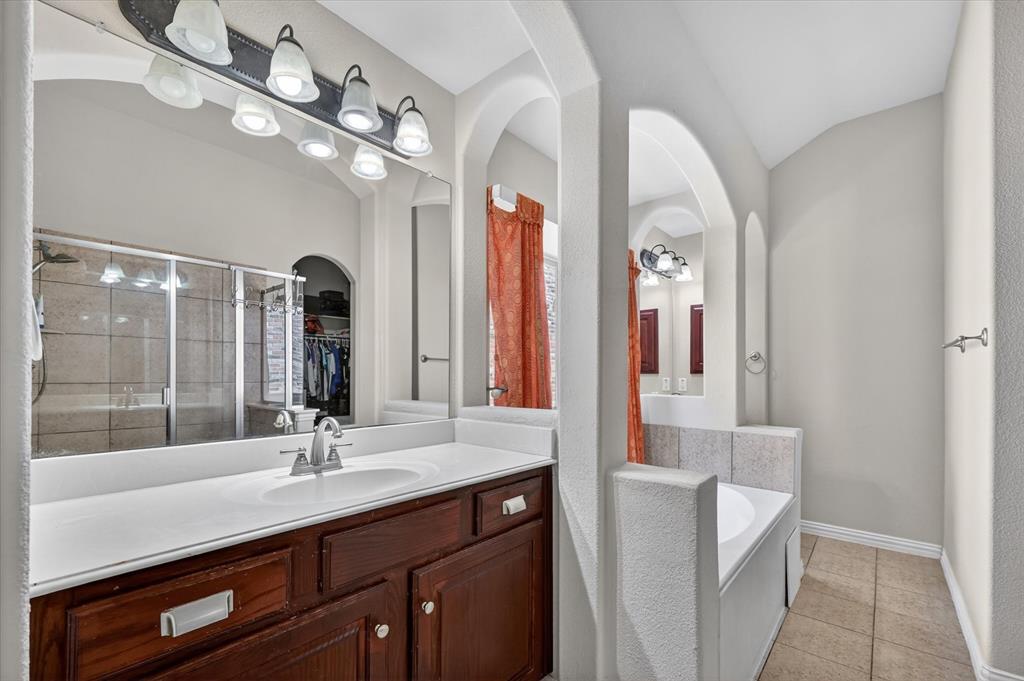 3812 Surf Street Denton, TX 76208 - Photo 24 of 33