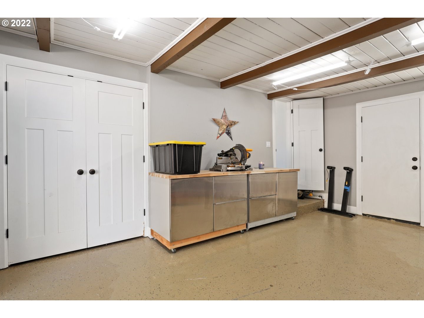 33367 Northwest Ej Smith Road Scappoose, OR 97056 - Photo 18 of 28 Gallery Image 18
