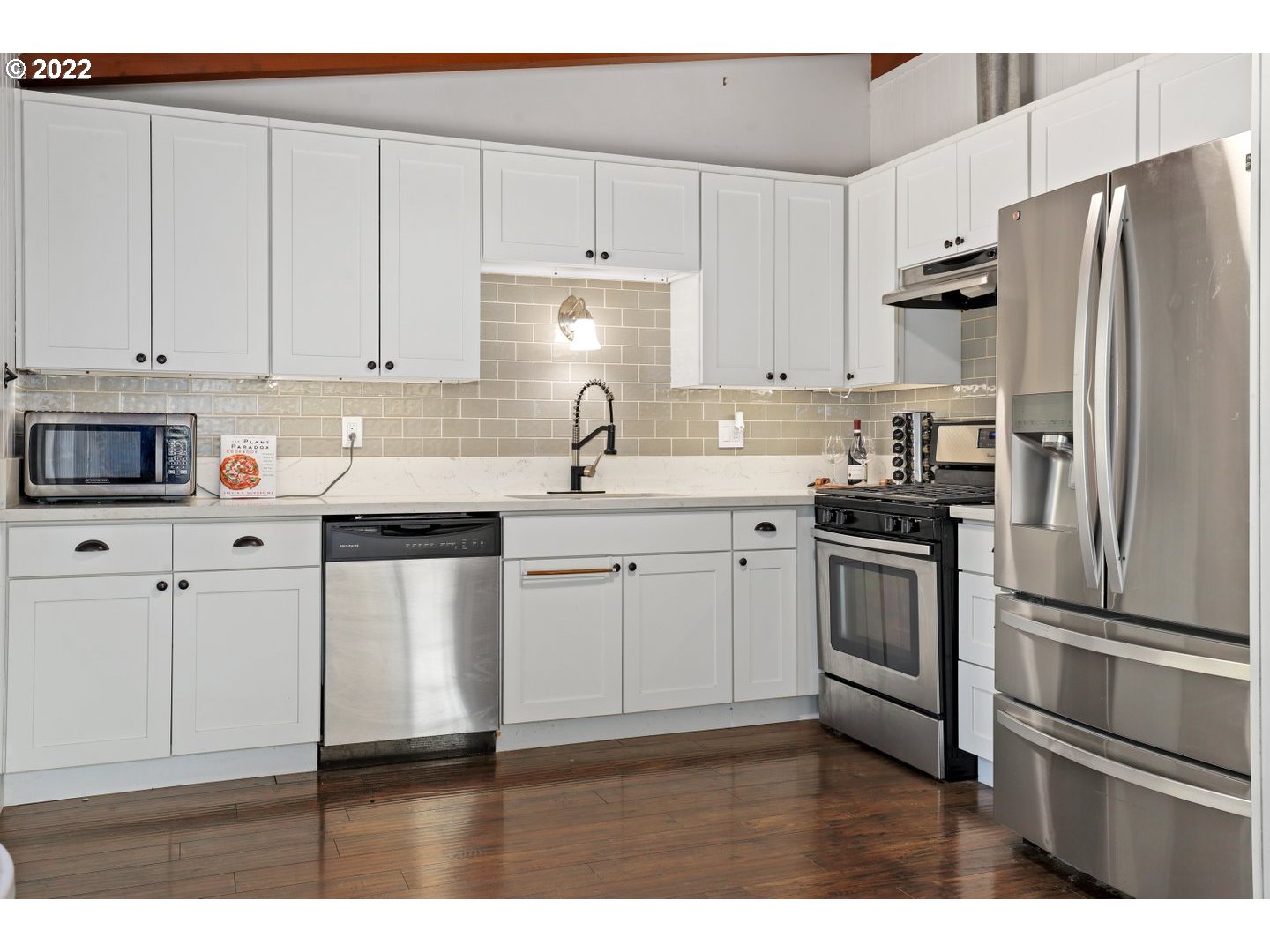 33367 Northwest Ej Smith Road Scappoose, OR 97056 - Photo 5 of 28 Gallery Image 5